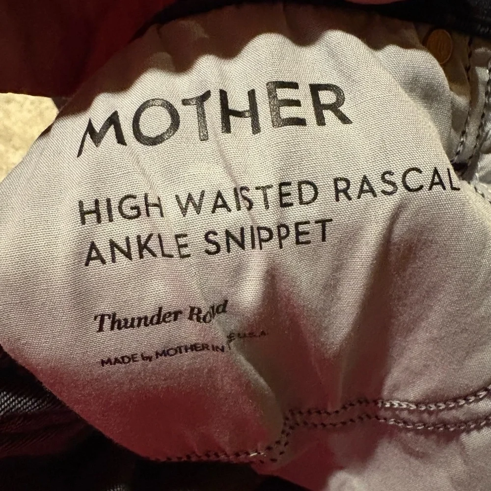 MOTHER High Rise Black Jeans - Picture 12 of 12